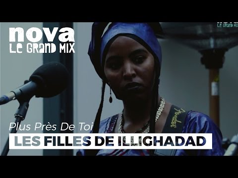 Les Filles de Illighadad - Simas Wada Chitawen | Live Plus Près De Toi