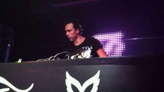 DJ ISAAC @ FOX STADSKANAAL (DBSTF vs nero - Promises) [HD]