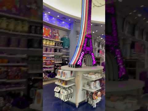 Loja Disney Paris!🇫🇷✨🏰🐭 #europe #paris #disney #viral #shorts #disneystore #france #travel