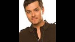 Download lagu Matt Willis- Crash Lyrics Song mp3