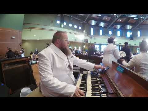 Prayer/Praise Break - Greater Mt Sinai COGIC Women's Day - 11/20/22 - Dan "Spiffy" Neuman on organ