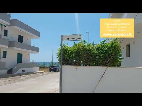 Casa vacanza Vittoria vicino alla spiaggia di Torre San Giovanni CV596