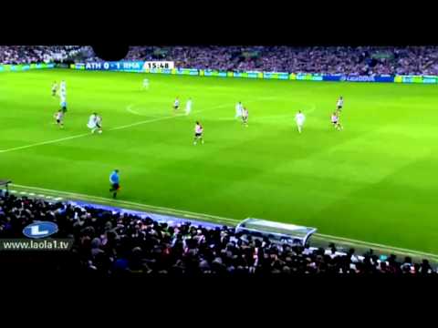 Gonzalo Higuain 1-0 Real Madrid vs. Atletico Bilbao HD