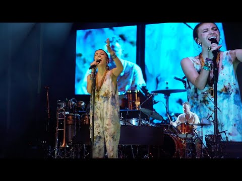 Lauren Daigle - Hold On To Me (LIVE from Autumn Nights)