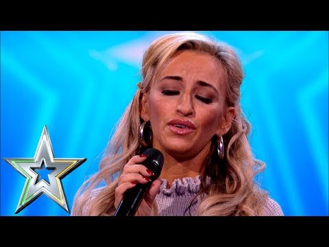 Proud Irish Traveller Sharyn Ward stuns crowd with traditional Irish song | Ireland’s Got Talent