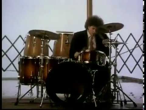 Videoclip de Let the Riverrun — Carly Simon
