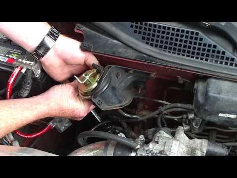 Changing the fuel filter honda civic #2