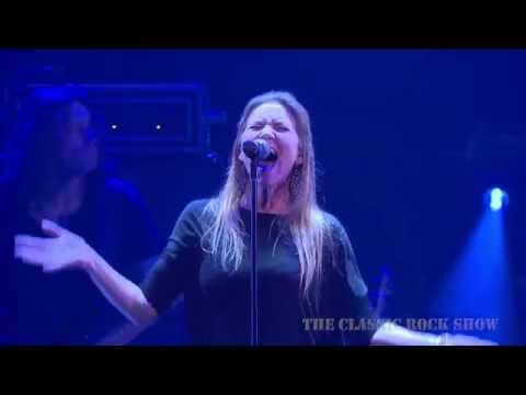 Fleetwood Mac "Rhiannon" performed by The Classic Rock Show