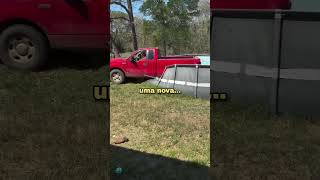 ELE DESTRUIU A PISCINA DAS FILHAS NOS EUA! 😲 #shorts #curiosidades