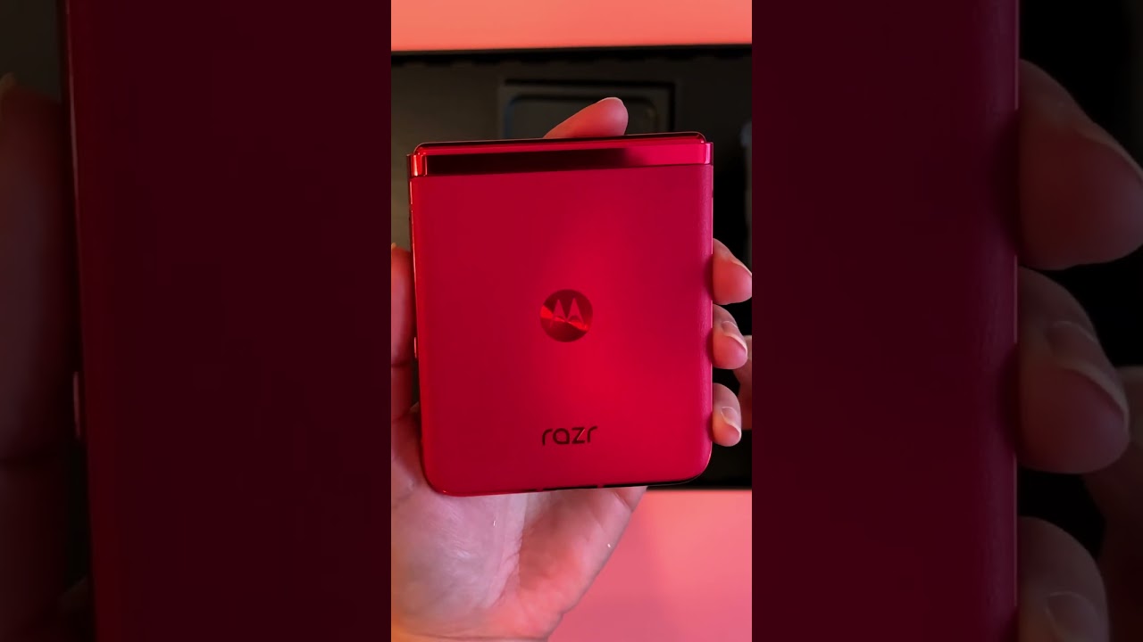 Unboxing Motorola's New Razr Plus #shorts