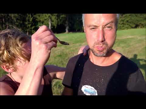 Zahradkaři - ZAhRADKAři - Večírek (OFFICIAL VIDEOCLIP)