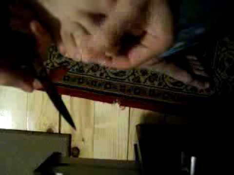 Cuting nails with knife