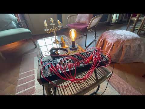 45 Generative ambient with a small Eurorack system