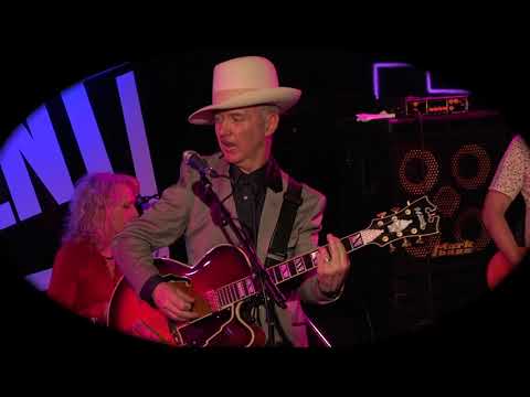 Rock N Roll Is Where I Hide- Dave Graney and the mistLY LYVE AT BYRDS