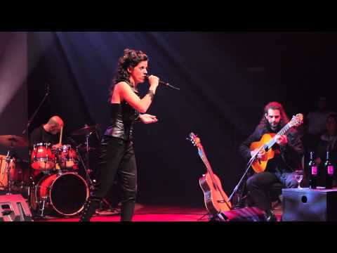 Maia Castro "Pausa en vivo"