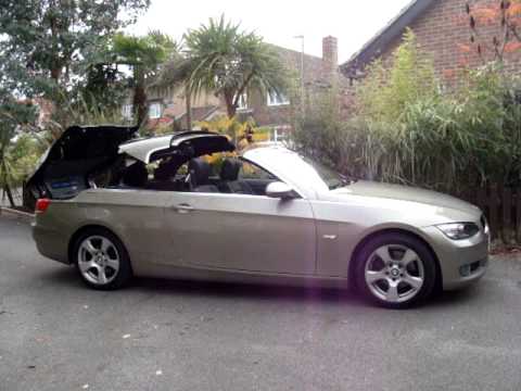 BMW 320i SE Convertible