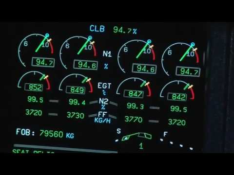 A340 cockpit view of thunderstorms over the US.