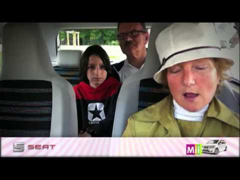 Best of - FuelForIdeas: cosa fanno le donne in macchina?