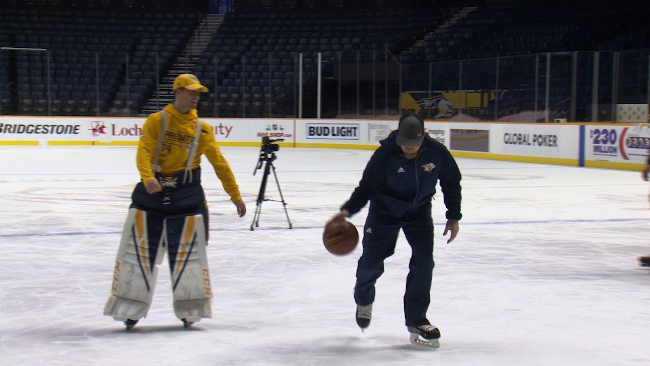 Vidéo: On veut jouer a ça!!!  Le BASKET sur PATINS!!!!!