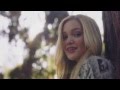 PV Olivia Holt Carry On Disneynature Osos