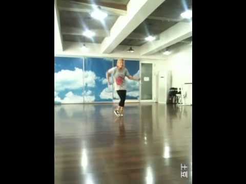 [Other] 120124 f(Luna) - Dancing "Maybe" Like A Boss (Better Version)