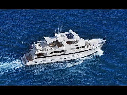 Outer-reef-yachts 820-CPMY video