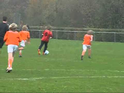 IFC E4 - Oranje Wit E7  uitslag  3 - 1    10-11-2012