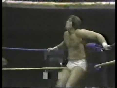 Gino Hernandez vs. Bobby Garrett [1982-02-20]