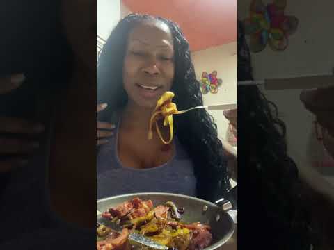 Ines Brasil - Live Instagram comendo Linguiça  🥓28/06/2025
