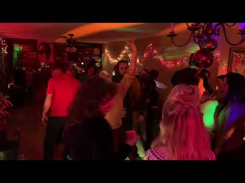 DJ Molly Parti video.