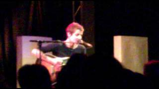 Sarah Bettens 16.10.09/4 Come over here