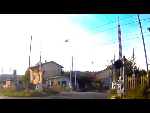 Passaggio a livello Acqui Terme (AL) Via Santa Caterina #passaggioalivello #levelcrossing