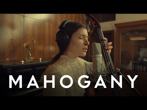 Cande y Paulo - Barro Tal Vez Mahogany Home Edition