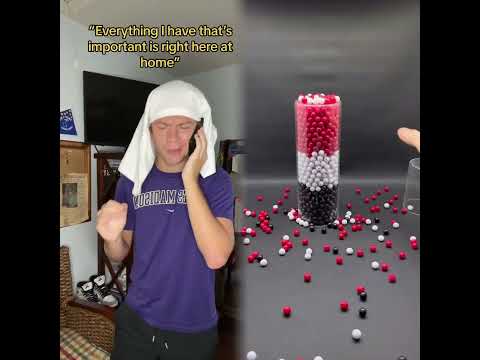 #greenscreen when your mom forgets you at school😂😂 #tiktokcomedy #funny #laugh #school #mom