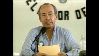 preview picture of video 'El Presidente Calderón en la reunión de evaluación por las afectaciones del huracán Carlotta'