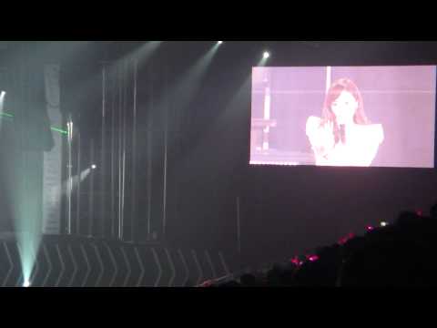 111210 SNSD Concert Day 2 in Singapore (Let It Rain)