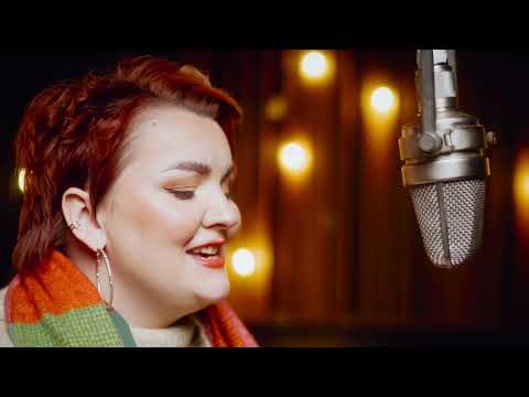 BRONWEN - Last Christmas / Dolig Diwethaf