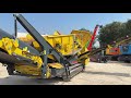 Riproduci video