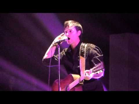 Jeff Gutt in concert singing "Demons" May-3-2014 at the Masonic Temple in Detroit, MI