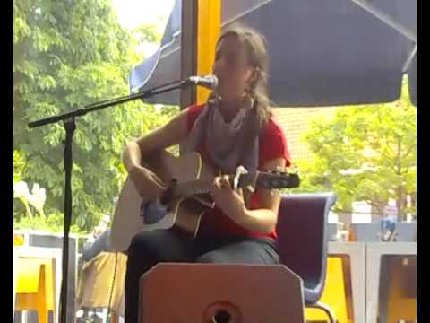 Inge van den Kroonenberg - Blue Whale