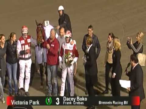 Dacey Boko (1.15,8) & Frank Crebas winnen "Productendraverij D" - Victoria Park Wolvega 20 okt. 2012