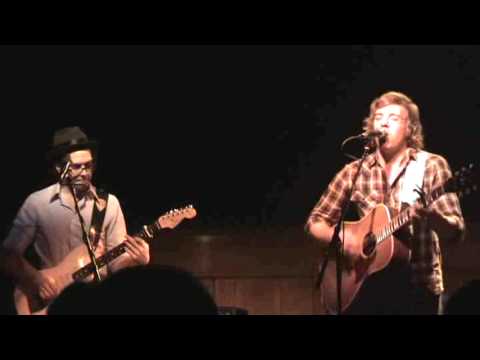 Andrew Belle All Those Pretty Lights LIVE at Schubas