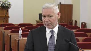 Сесія Харківської міськради пройшла у сварках і з фальшивими доларами