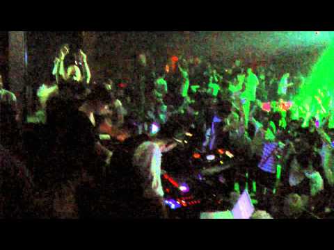 Booka Shade @ Kristal Glam Club Bucharest - 16.04.2011 (HD) (4)