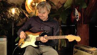 Video thumbnail for Fender Stratocaster 1971 w. 4-bolt neck presented by Vintage Guitar Oldenburg and Tobias Hoffmann by Vintage Guitar Oldenburg