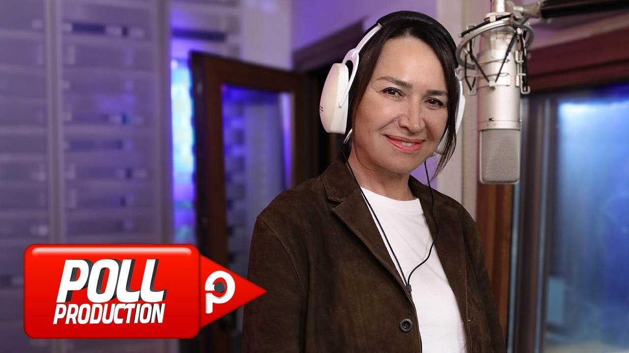 Demet Akbağ - Kolay Mı (Official Video)