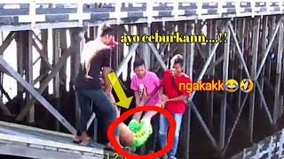 Download lagu PRANK CEBURKAN TEMEN KEDANAU AUTO NGAKAKKK mp3