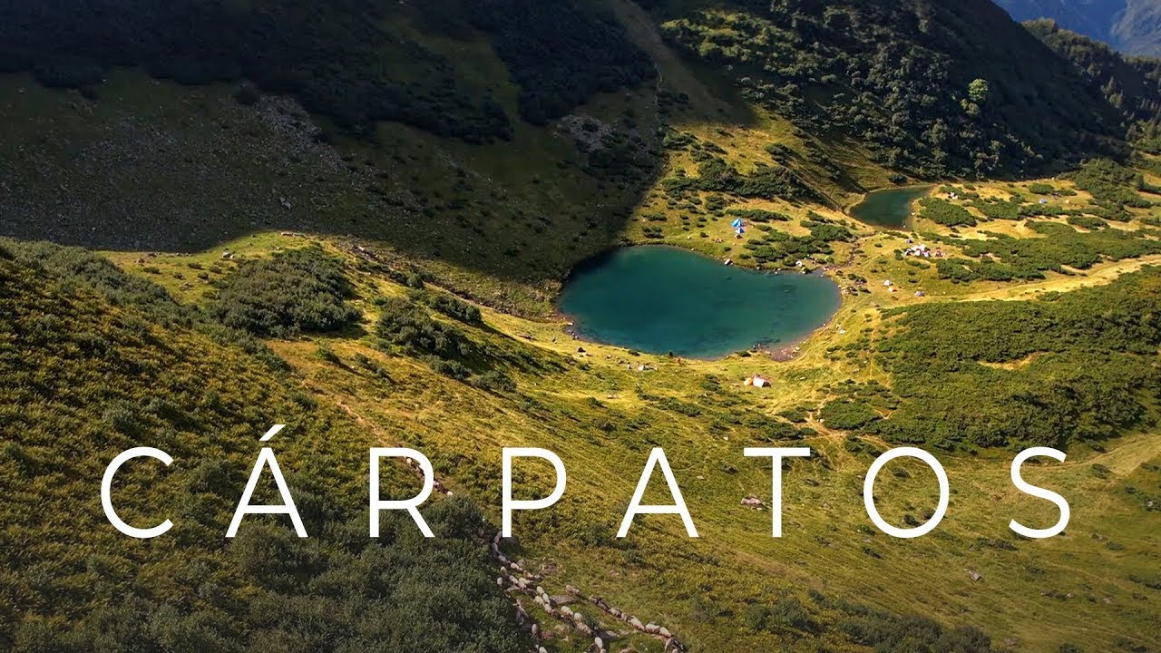 Caminhada silenciosa nos Cárpatos ucranianos.