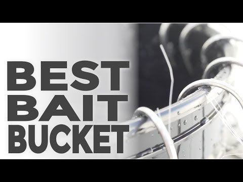 Using Bucket for Rigging Baits