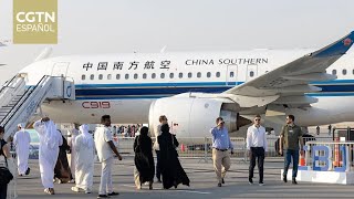 El avión de pasajeros C919 realiza su debut internacional en la Exhibición Aeronáutica de Dubái